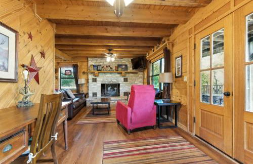 Frio Rivers Edge in the Heart of Hill Country cabin - Foto 4