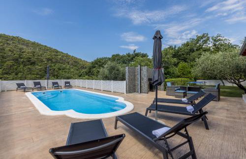 Villa Arbareto with heated swimming pool - Photo 5