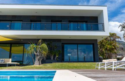 Villa Skylark - by LovelyStay - Foto 44