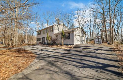 Home in Bushkill Saw Creek Poconos area - Photo 33