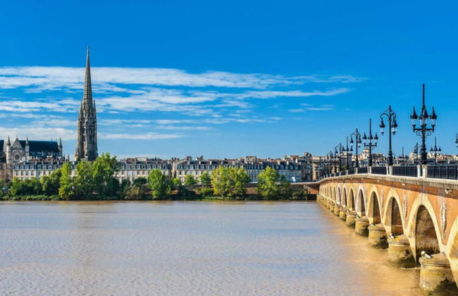 Villa in France With Private Garden - Photo 29