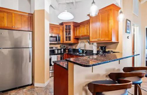 Lakefront Loft - Walk 2 First Energy x Progressive - Foto 23