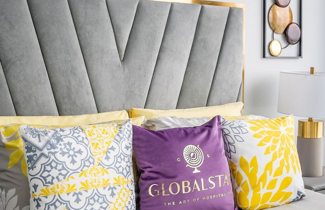 Maple Leaf Square - Photo 18