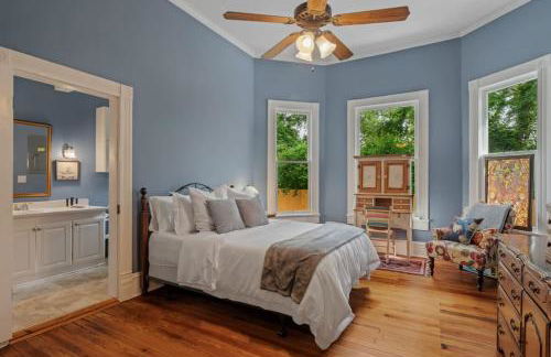 Spacious, Soulful Southern Stay - Foto 1