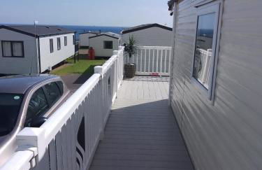 Crimdon dene bay view holiday home NO SMOKING NO PETS - Photo 9
