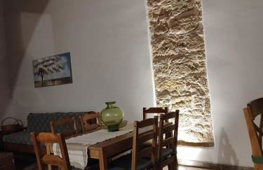 Flora's Traditional House - Foto 29