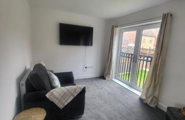 New Build 3-Bed in Rotherham Fast WiFi, Garden & Driveway - Foto 5