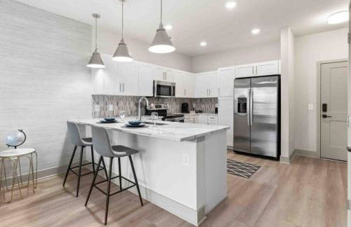 Serene Living 5 Min From Downtown - Foto 36