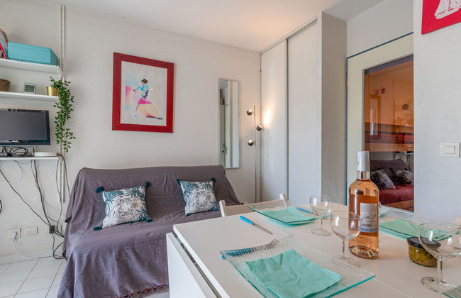 1 bedroom Apartment in La Grande-Motte with swimming pool and garden - Photo 8