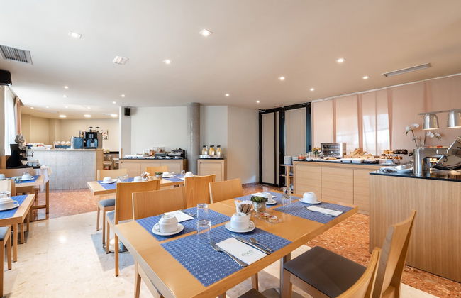 Apartahotel Exe Campus San Mamés - Photo 43