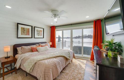 Hike, Fish and Golf Waterfront Gem on Camp Lake! - Foto 14