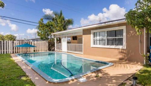 Awesome 4 bedroom pool house King bed - Foto 1