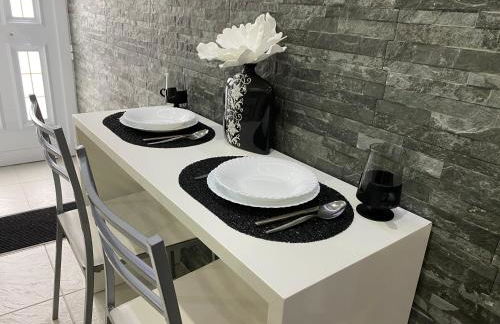 The Cedar Tree Studio - Photo 3