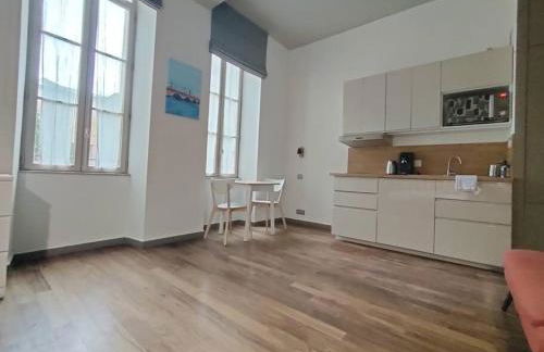 Appartement 1er étage sur cour aux Chartrons - Foto 7