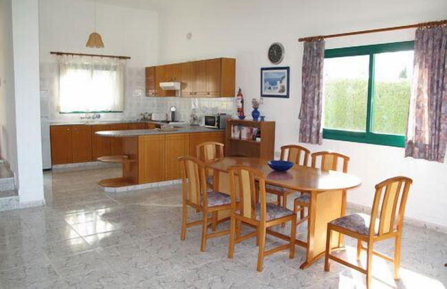 Chriseleni Latchi Villas - Photo 23