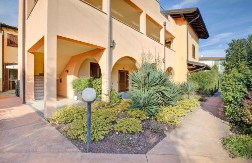 Holiday Sun Terrace private & shared pool - Happy Rentals - Foto 30