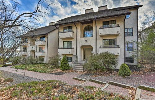 On Big Boulder Lake Condo with Community Pools! - Foto 29