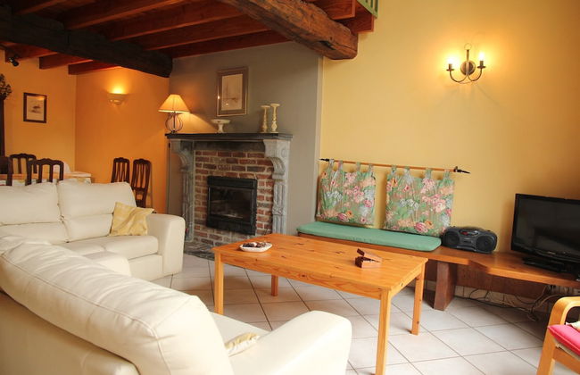 Vintage Castle near Forest in Havelange - Foto 18