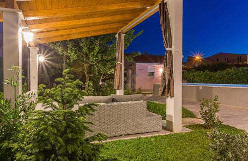 Villa Sweet Home Marija With Heated Pool - Foto 12