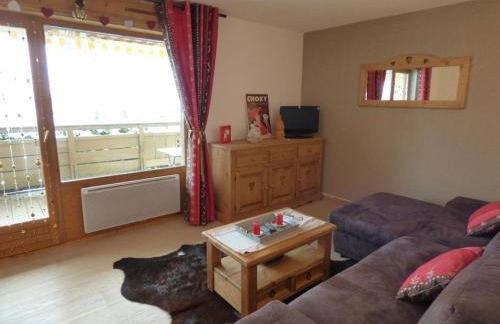 Charmant T2 + coin montagne, idéal familles, proche pistes et commerces - Garage, balcon, 6 pers. - FR-1-458-142 - Foto 10