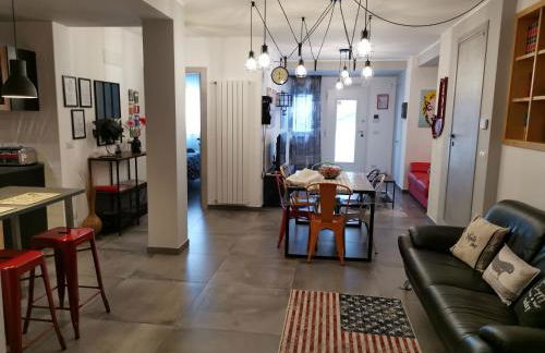 The black dog house - Foto 26