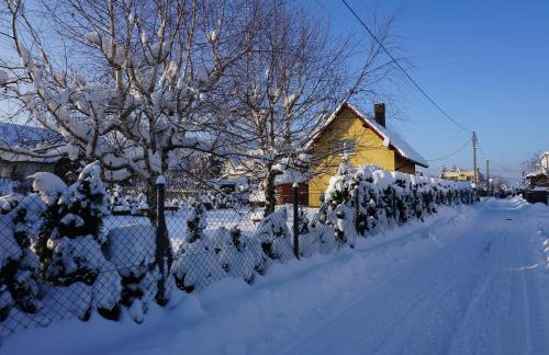 Uroczy Domek z Kominkiem - Foto 38