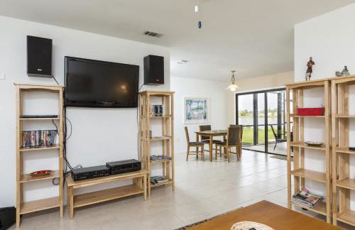 Addy by the Lake - Foto 9