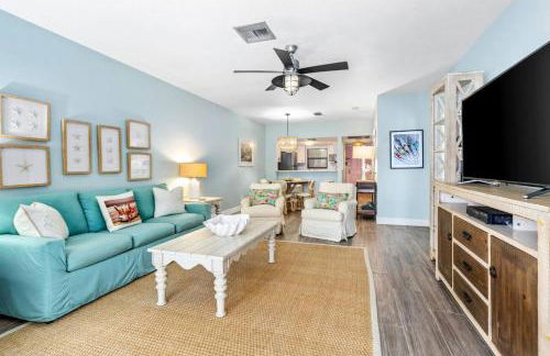 Island Time Oasis Pool Walk to Beach & Balcony - Foto 3