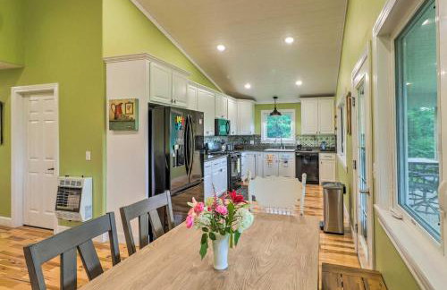 Secluded Timbo Retreat - Hike, Swim and Kayak! - Foto 8