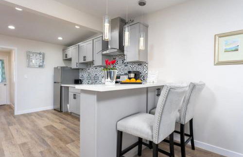 100 PERCENT NEW STUNNING HUGE HOME, GARDEN BEACH, RESERVED Parking - Foto 33