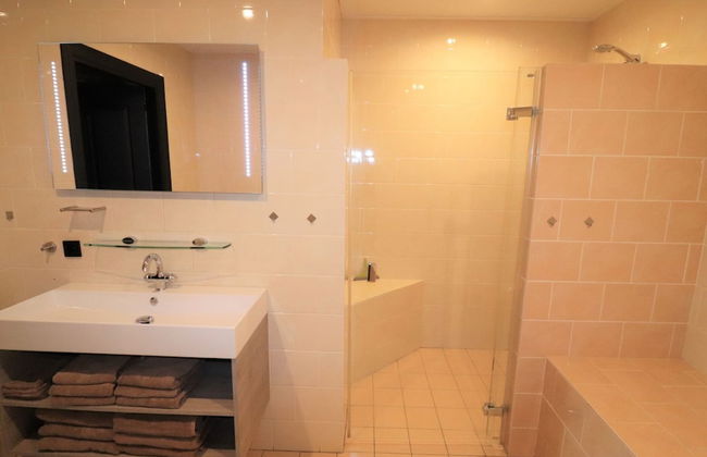 Apartment in Netherlands Near Nature Trails - Photo 18