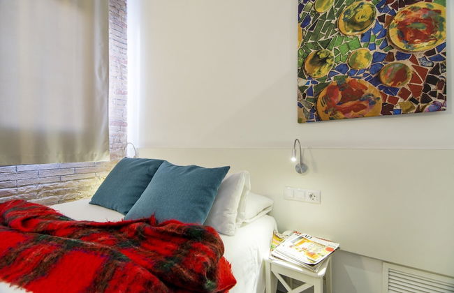 Happy People Sagrada Familia - Foto 69