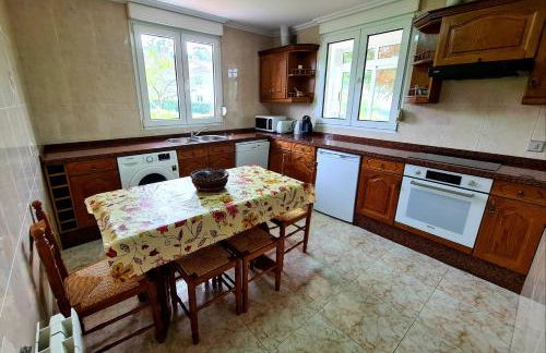 Preciosa Casa de Campo + Playa + Jardín + Mascotas - Foto 10