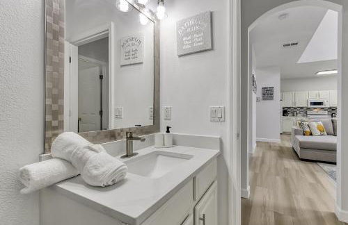 Stunning 5 bedroom pool home in gated community minutes from Disney - Foto 32