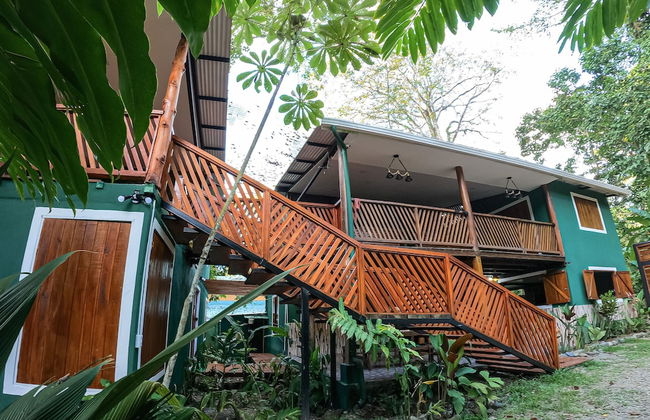 Green Jungle House - Photo 61