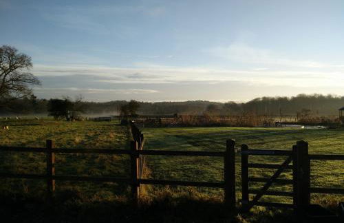 Paddock Barn, Bridgnorth - A modern converted barn - Foto 1