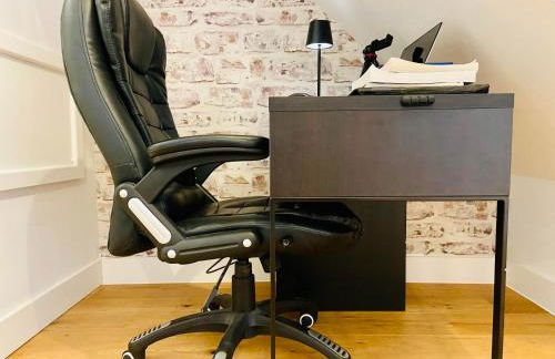 Superb House Sleeps 7 parking in Cambridge - Foto 24