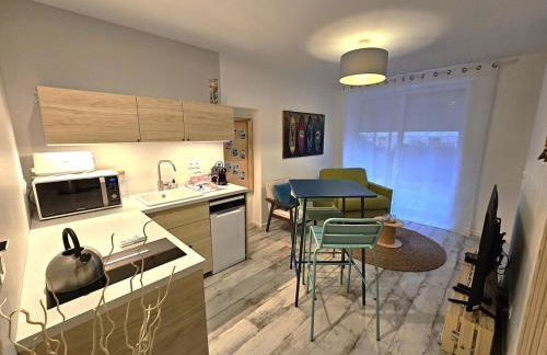 Genas Azieu - Le Chalet, La Bastide, Le Loft, Le Mas et la Paillote - Foto 62