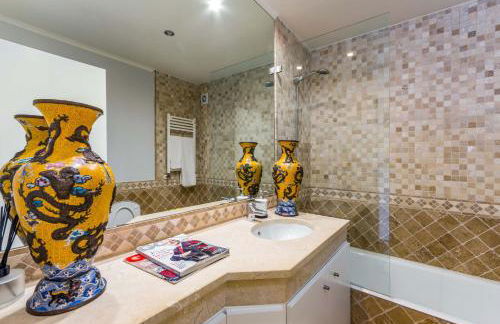 Penthouse Duplex Rooftop Jacuzzi 4 Rooms 6 beds 8 Persons - Foto 27