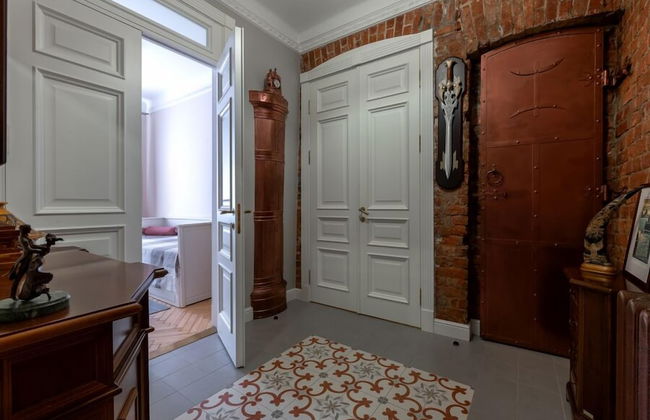 Spb2Day Ulyana Gromova pereulok 8 - Foto 8