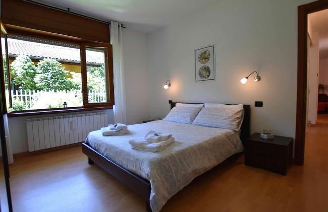 Villa in Mergozzo Near Lago di Mergozzo - Photo 4