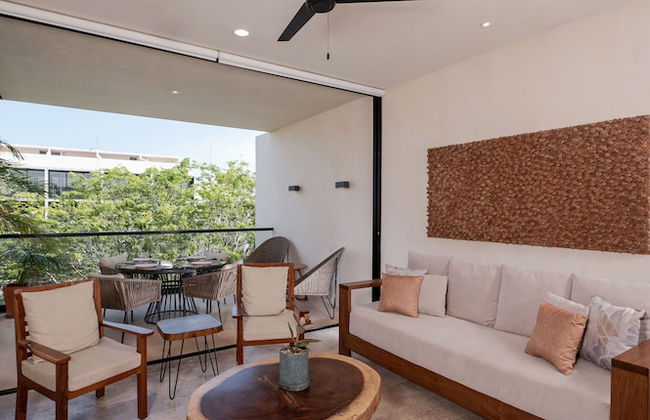 Two Bedroom Luxury Apartment by TuLuna - Photo 17