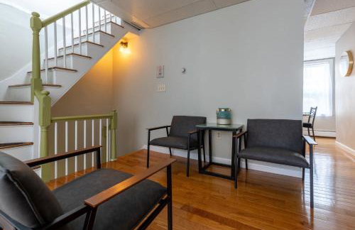 Central 3 Bed 1 Bath in Historic Building - Foto 20