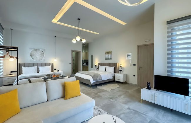 Tsikaris Boutique Guesthouse - Photo 19