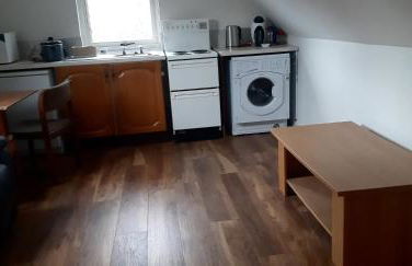 1 Bed Flat - Sleeps 4 - Garden - Parking - Wifi - Photo 6