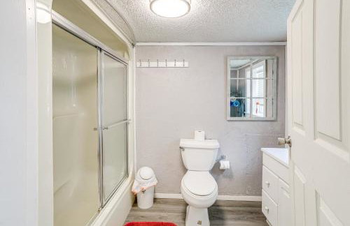 Greers Ferry Home with Fire Pit Near Shiloh Marina! - Photo 19