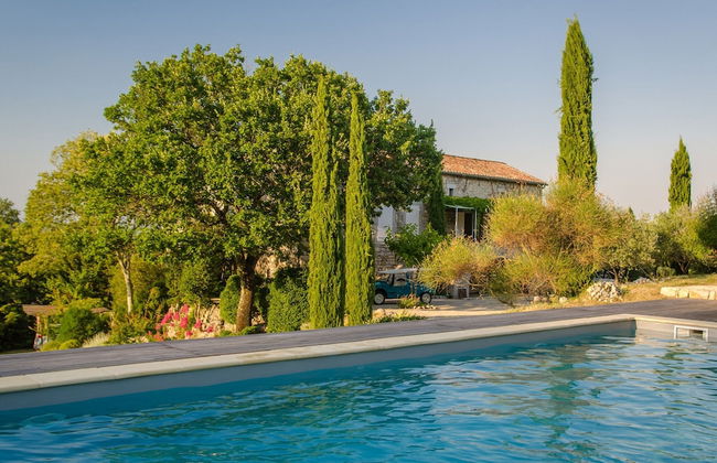 Sunlit Villa in Banne - Photo 19