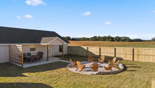 Group Ready! 3BR Home Near WinStar - Foto 2, Garden, sunbed