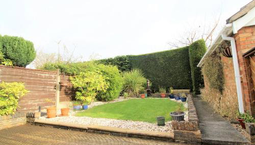 Spacious bungalow - private secure garden - sleeps up to 6 - Foto 2, Garden