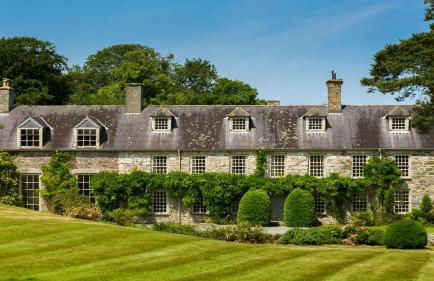 Ty Fry Manor - Foto 1